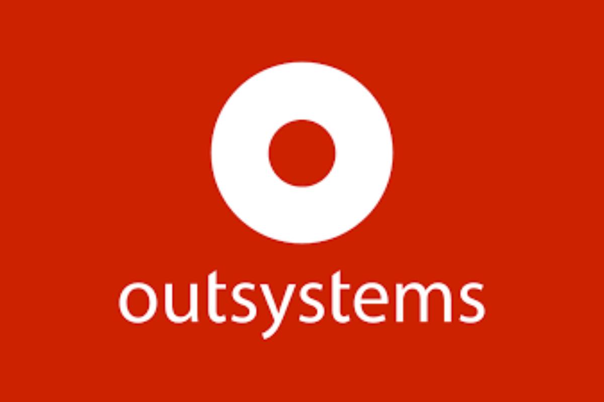 Logotipo da OutSystems em fundo vermelho, destacando a marca de desenvolvimento low-code.