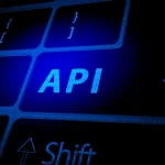 Imagem de uma tecla de computador com a palavra API no contexto da mcp.